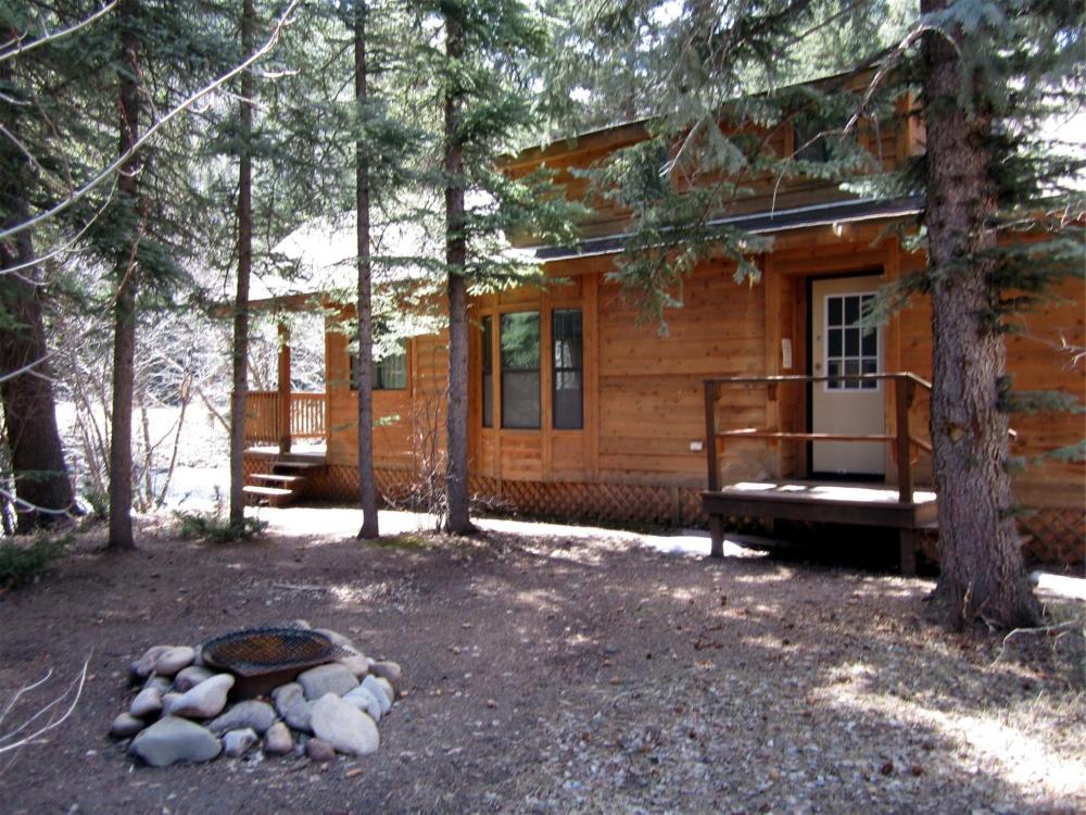 Deluxe Cottage interior